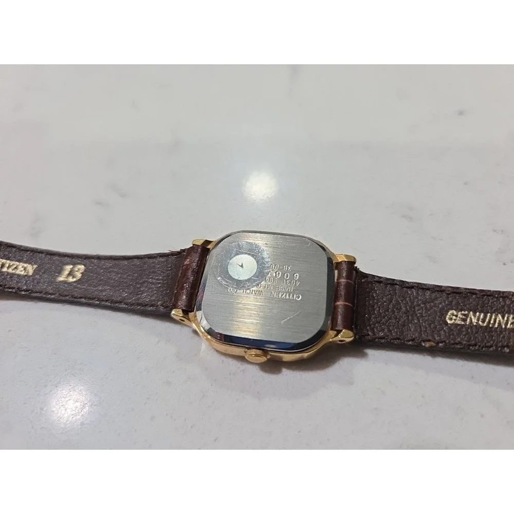 VTG Citizen Quartz Watch 4031 Men Gold Tone Oval